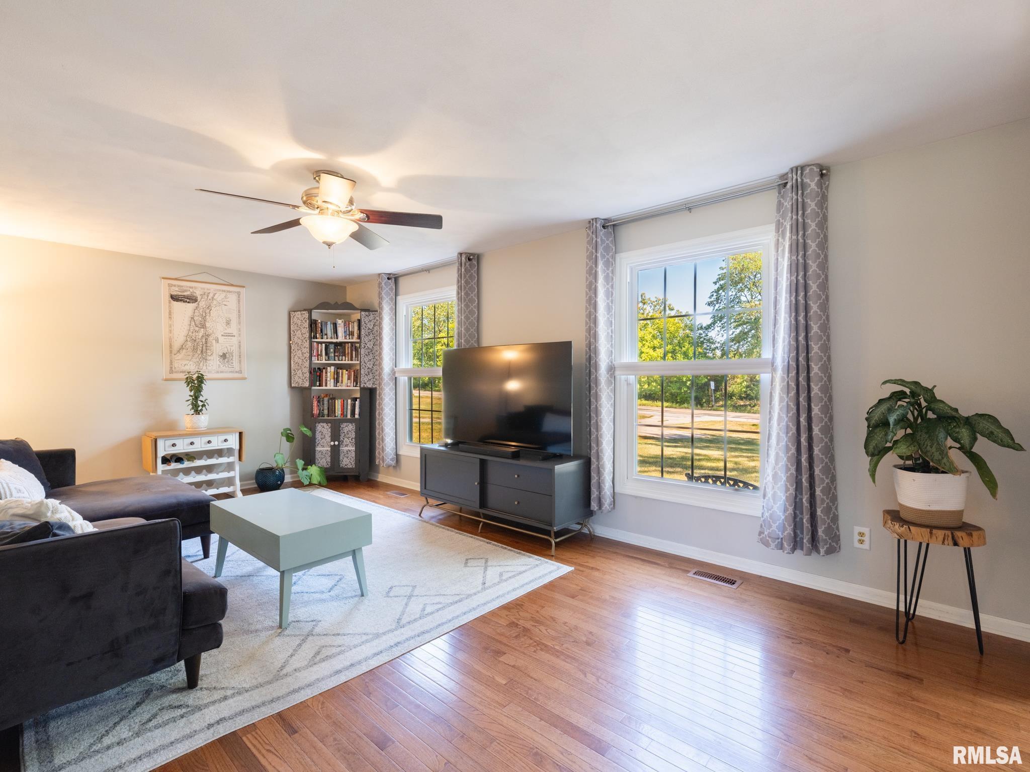 5505 North Sheridan Road Peoria, IL 61614 - Photo 10 of 84 Gallery Image 10