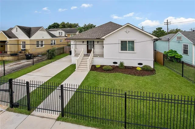 $2,800 | Undisclosed Address, New Orleans, LA 70122