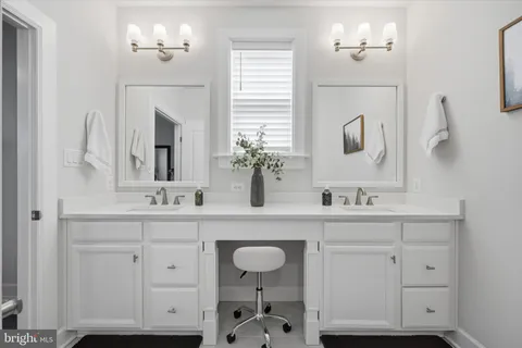 $1,225,000 | 1216 Sculthorpe Drive, West Chester, PA 19380