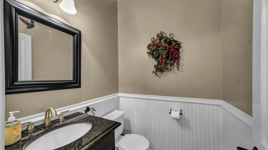 1275 Old Reno Road Springtown, TX 76082 - Photo 4 of 39