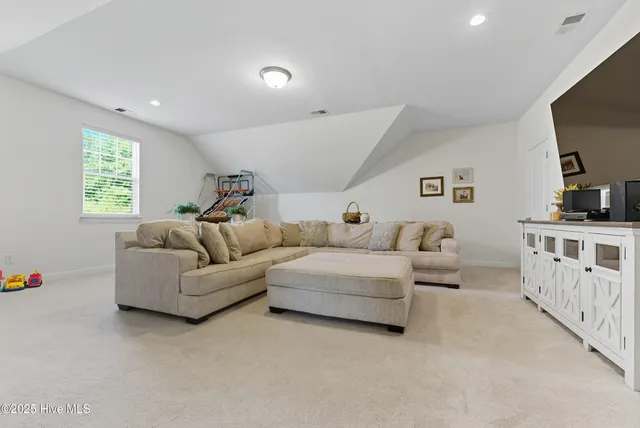 $799,900 | 102 Evelyne Drive, Moyock, NC 27958