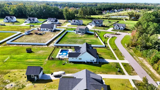 $799,900 | 102 Evelyne Drive, Moyock, NC 27958