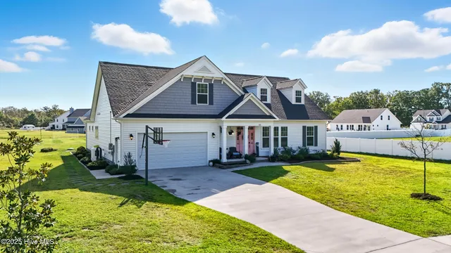 $799,900 | 102 Evelyne Drive, Moyock, NC 27958