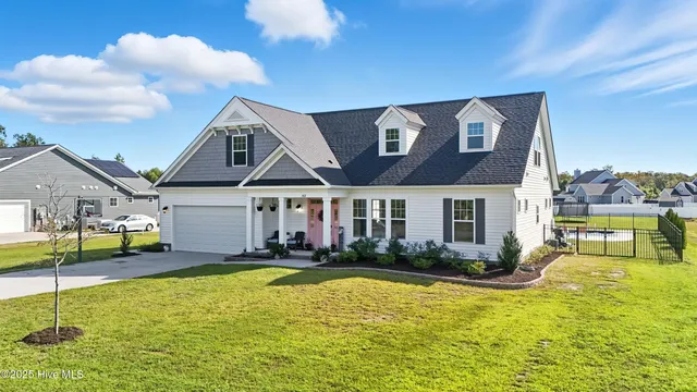 $799,900 | 102 Evelyne Drive, Moyock, NC 27958