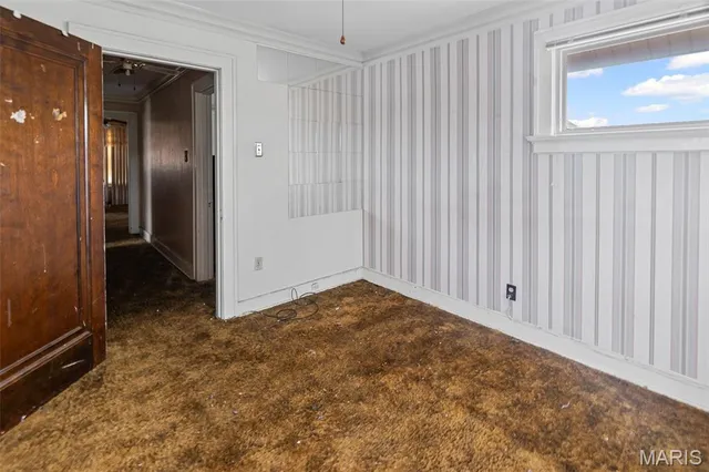 $32,000 | 622 Alhambra Court, East St. Louis, IL 62205