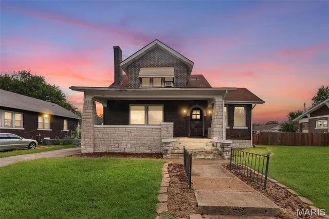 $32,000 | 622 Alhambra Court, East St. Louis, IL 62205