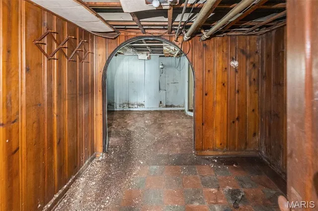 $32,000 | 622 Alhambra Court, East St. Louis, IL 62205