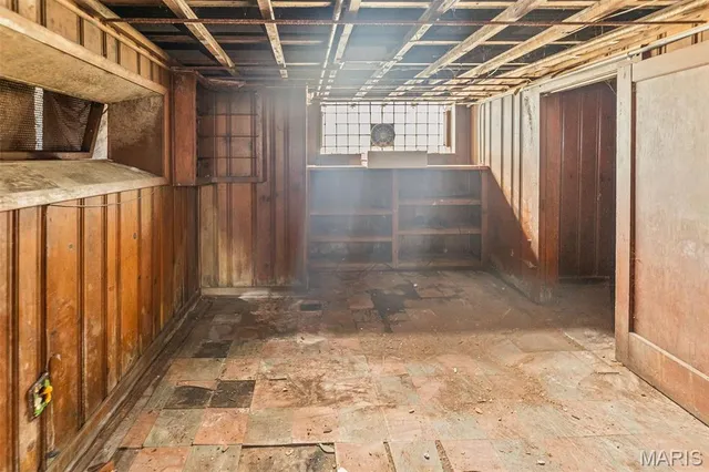 $32,000 | 622 Alhambra Court, East St. Louis, IL 62205