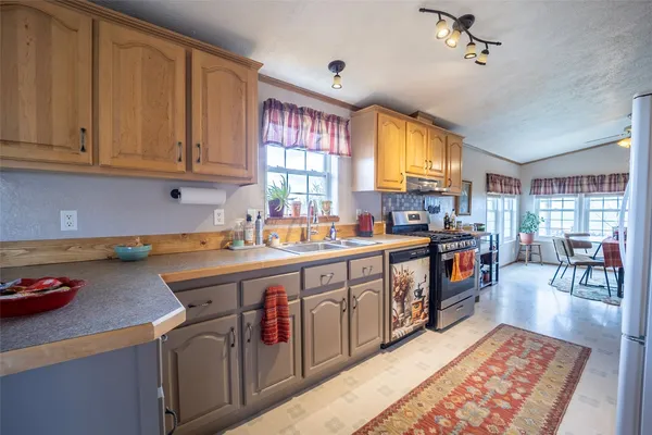 $660,000 | 42650 McGuire Lane, Hayden, CO 81639