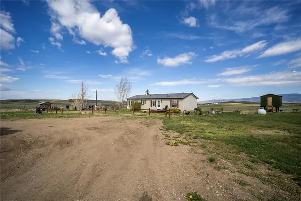 $660,000 | 42650 McGuire Lane, Hayden, CO 81639