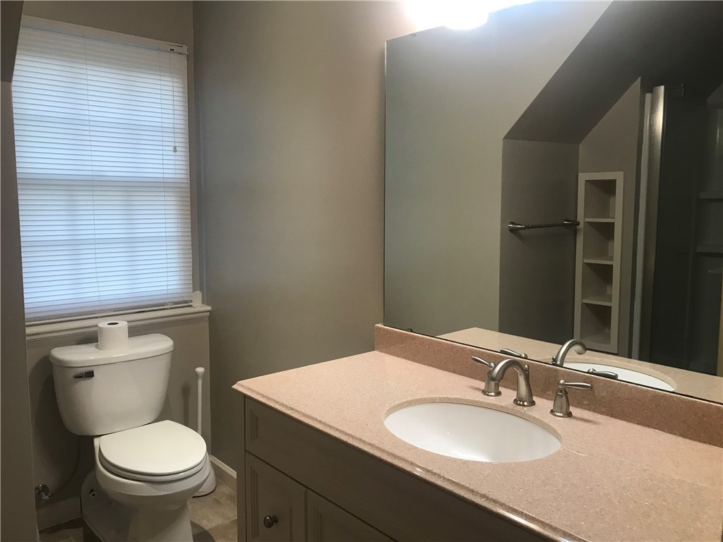 113 Inlet Reach Drive Seneca, SC 29672 - Photo 24 of 34 Gallery Image 24