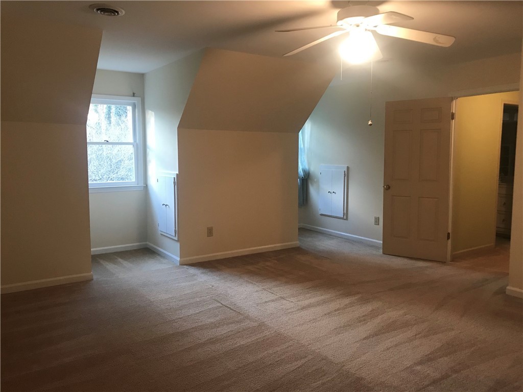 113 Inlet Reach Drive Seneca, SC 29672 - Photo 27 of 34 Gallery Image 27
