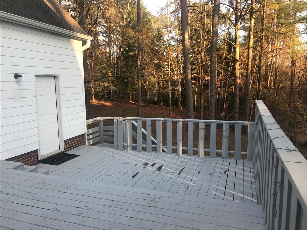 113 Inlet Reach Drive Seneca, SC 29672 - Photo 3 of 34 Gallery Image 3