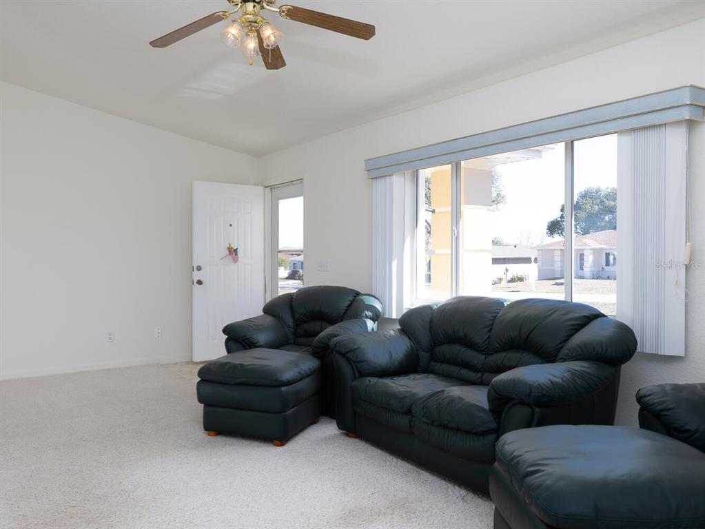 6086 Southwest 98th Loop Ocala, FL 34476 - Photo 6 of 49