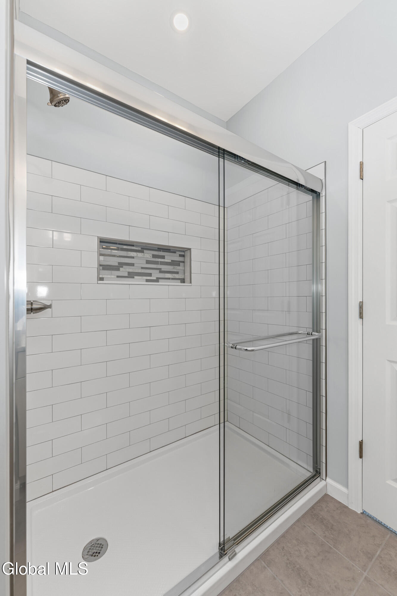 176 Montray Road Queensbury, NY 12804 - Photo 24 of 49 4 Master 4