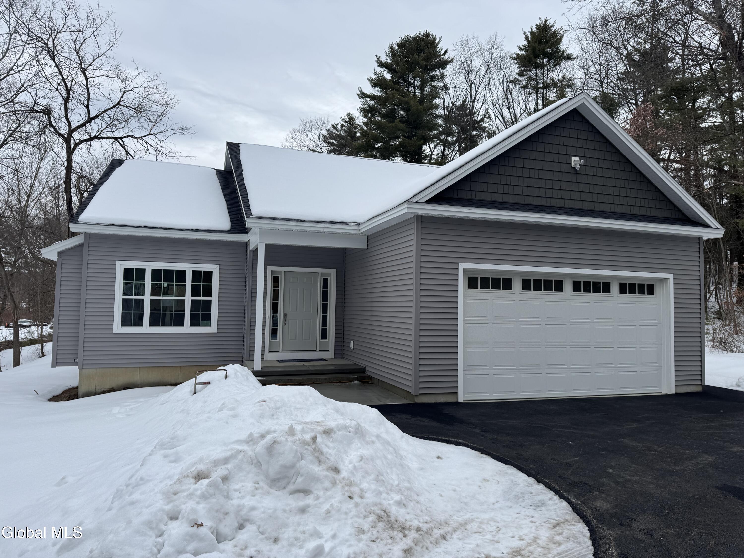 176 Montray Road Queensbury, NY 12804 - Photo 4 of 49 IMG_9786