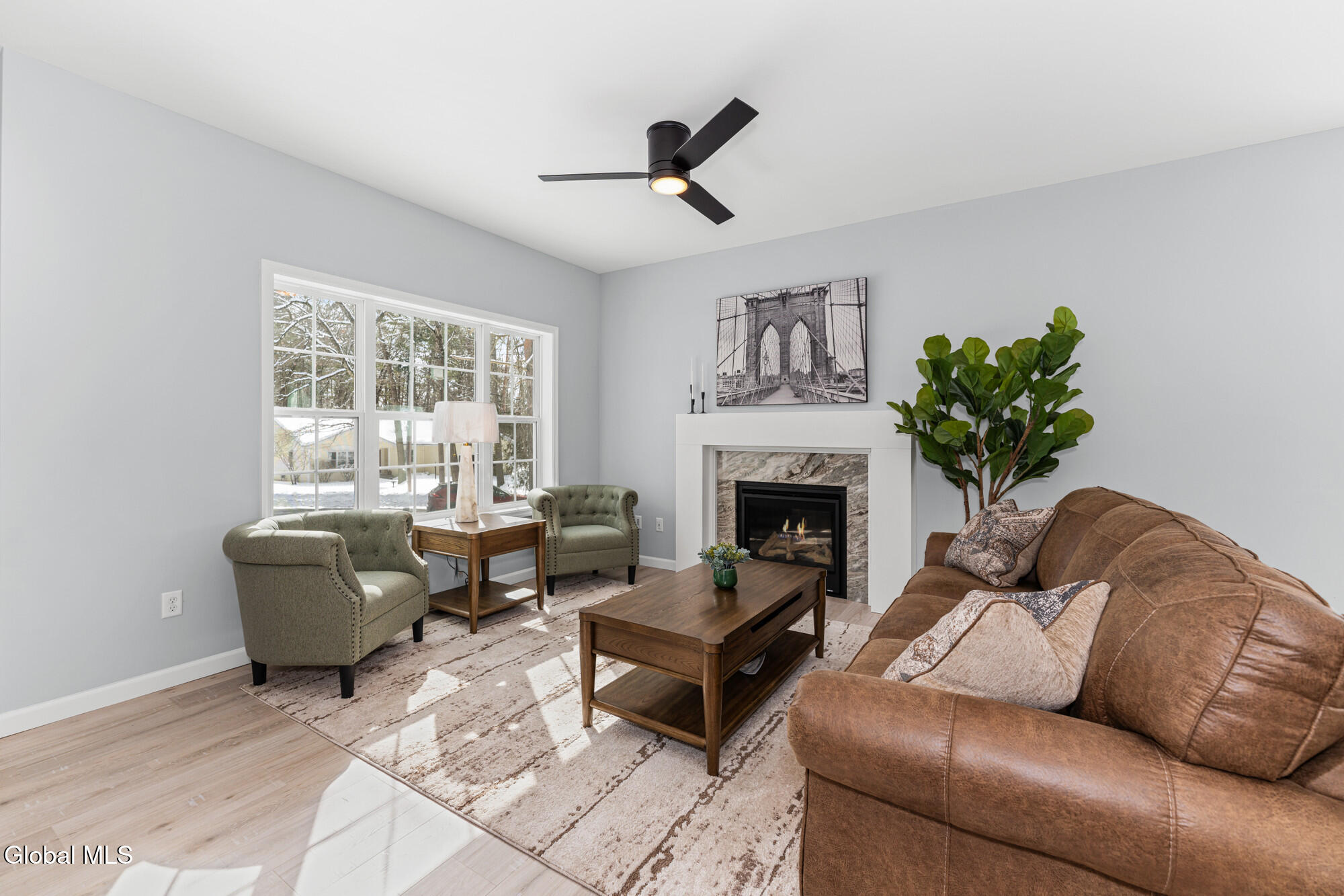 176 Montray Road Queensbury, NY 12804 - Photo 8 of 49 1 Livingroom 3