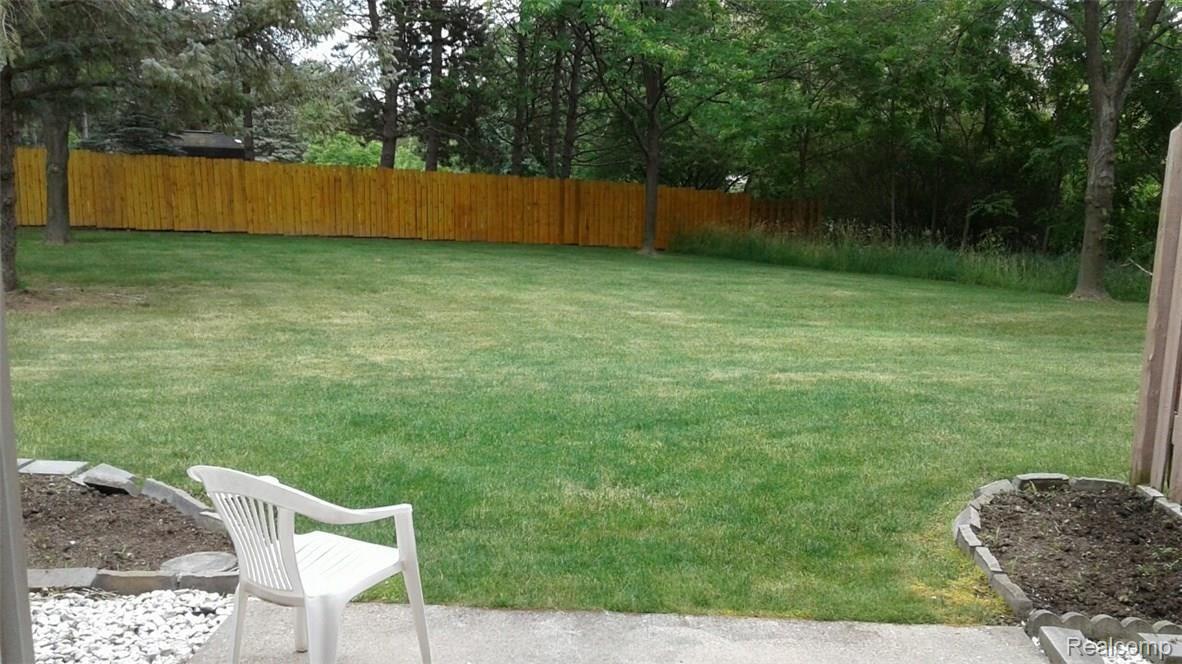 8488 Pepper Ridge Drive Grand Blanc, MI 48439 - Photo 24 of 24 LANDSCAPE TO MAKE IT YOUR OWN