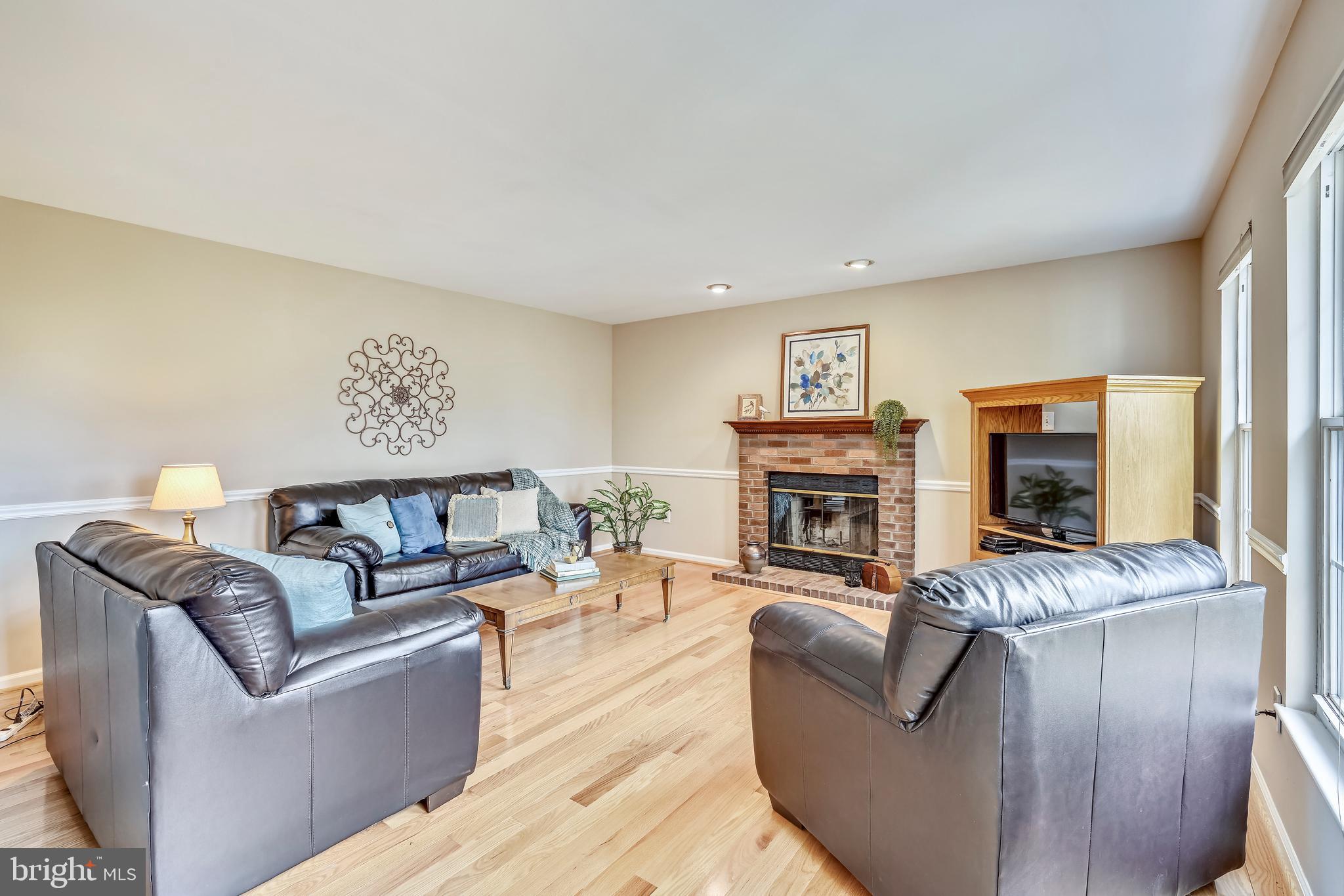 9531 Ridgeview Drive Columbia, MD 21046 - Photo 7 of 35 Gallery Image 7