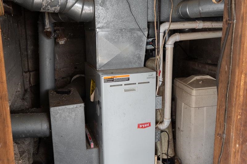 3134 North River Road Oregon, IL 61061 - Photo 25 of 59 a close view of a storage and utility room