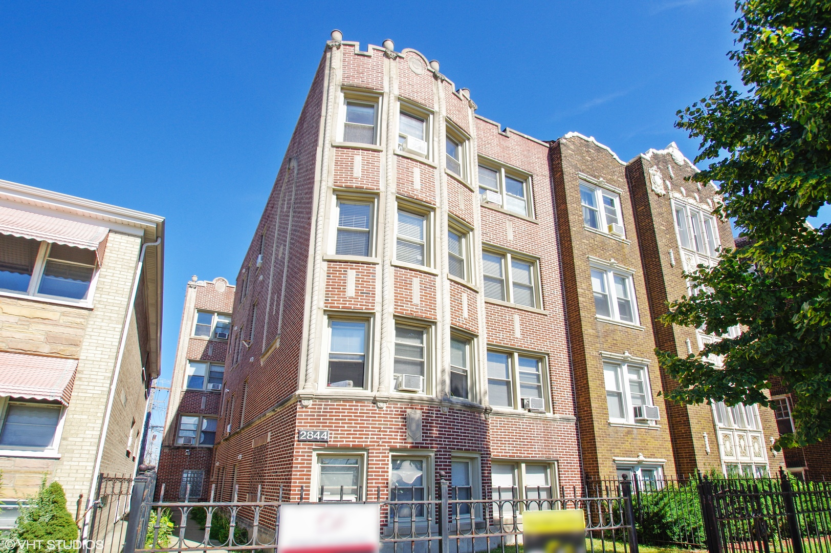 2844 West Addison Street, Unit 1N Chicago, IL 60618 - Photo 1 of 8