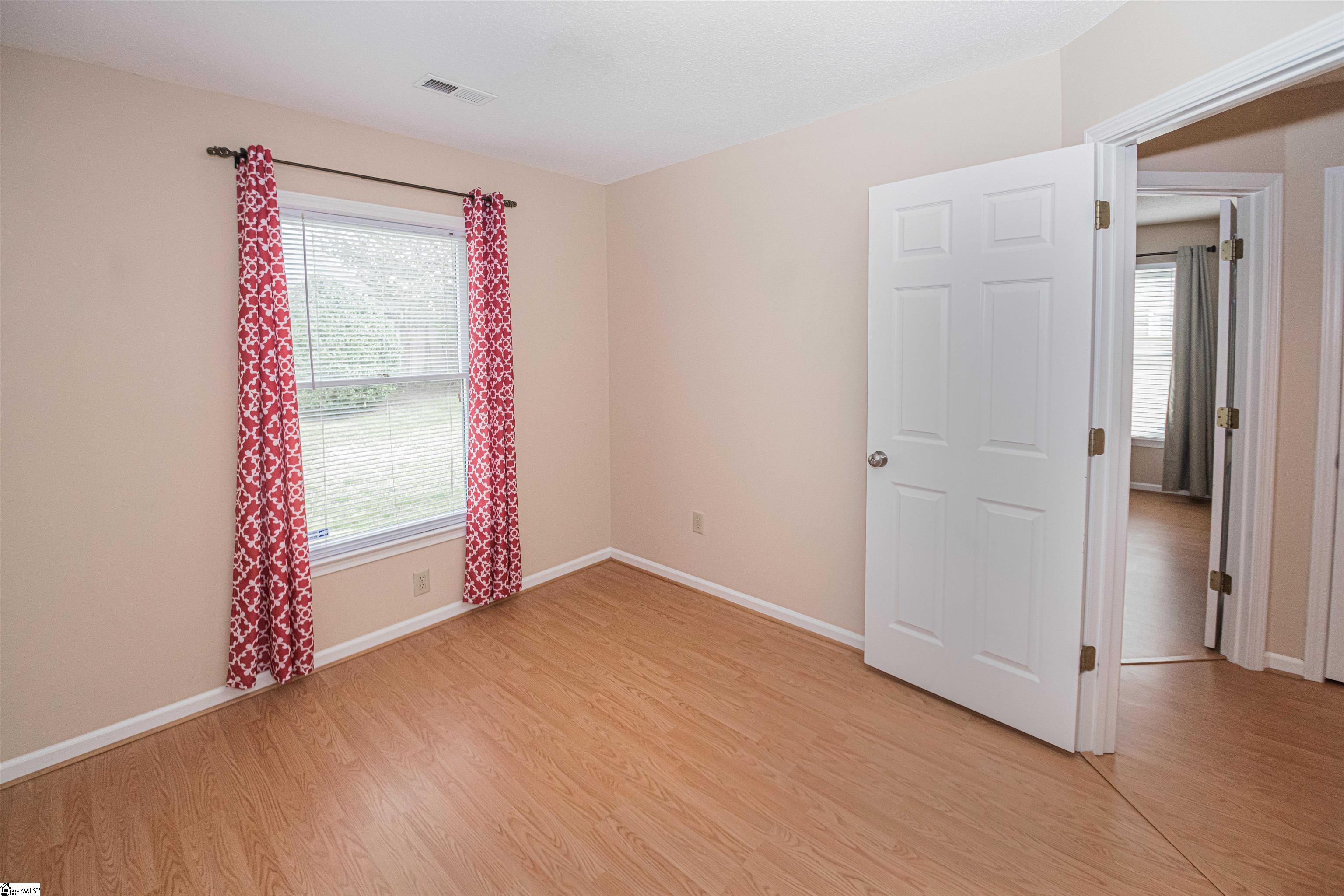 113 Cobblestone Circle Anderson, SC 29621 - Photo 23 of 34 Gallery Image 23