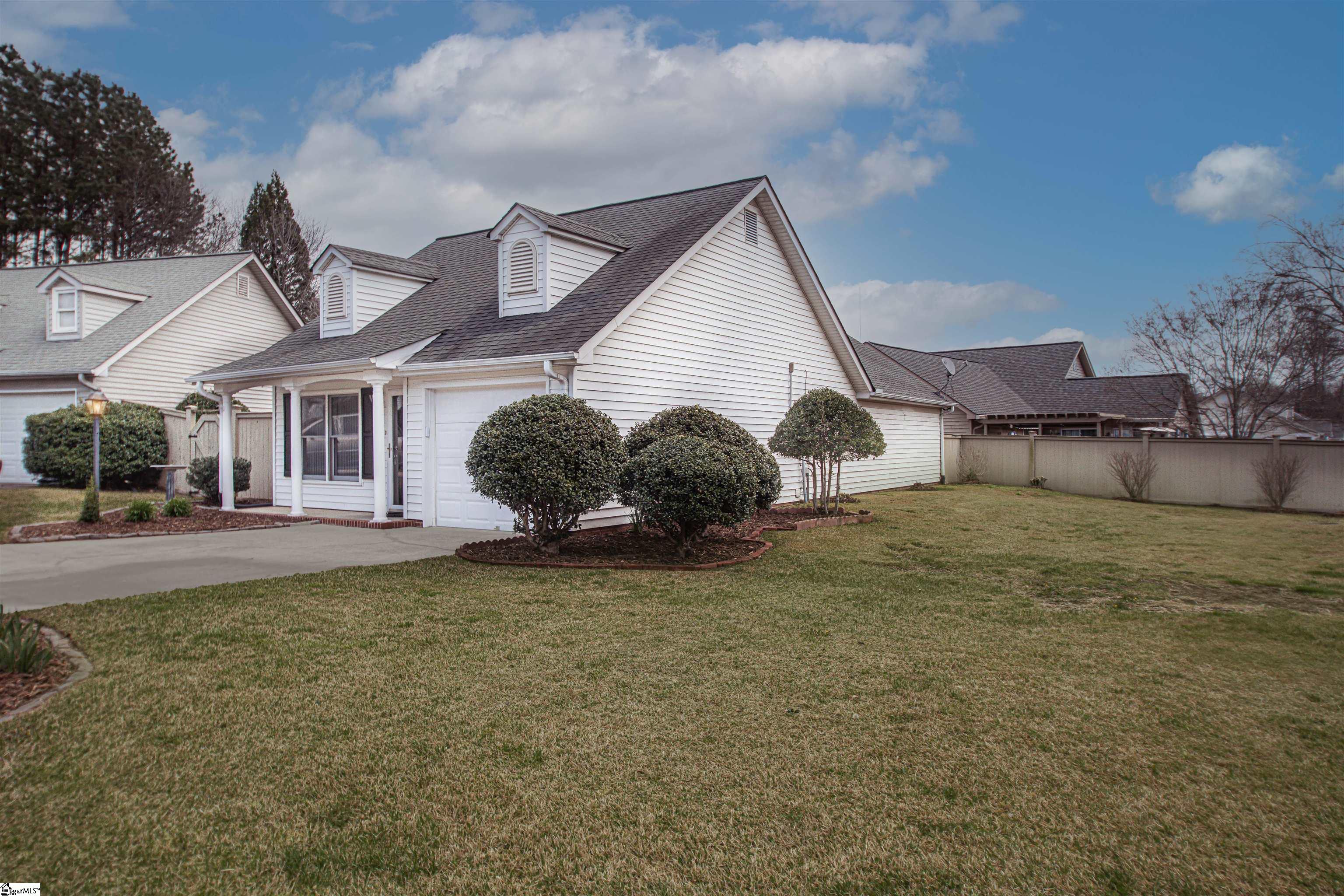 113 Cobblestone Circle Anderson, SC 29621 - Photo 3 of 34 Gallery Image 3