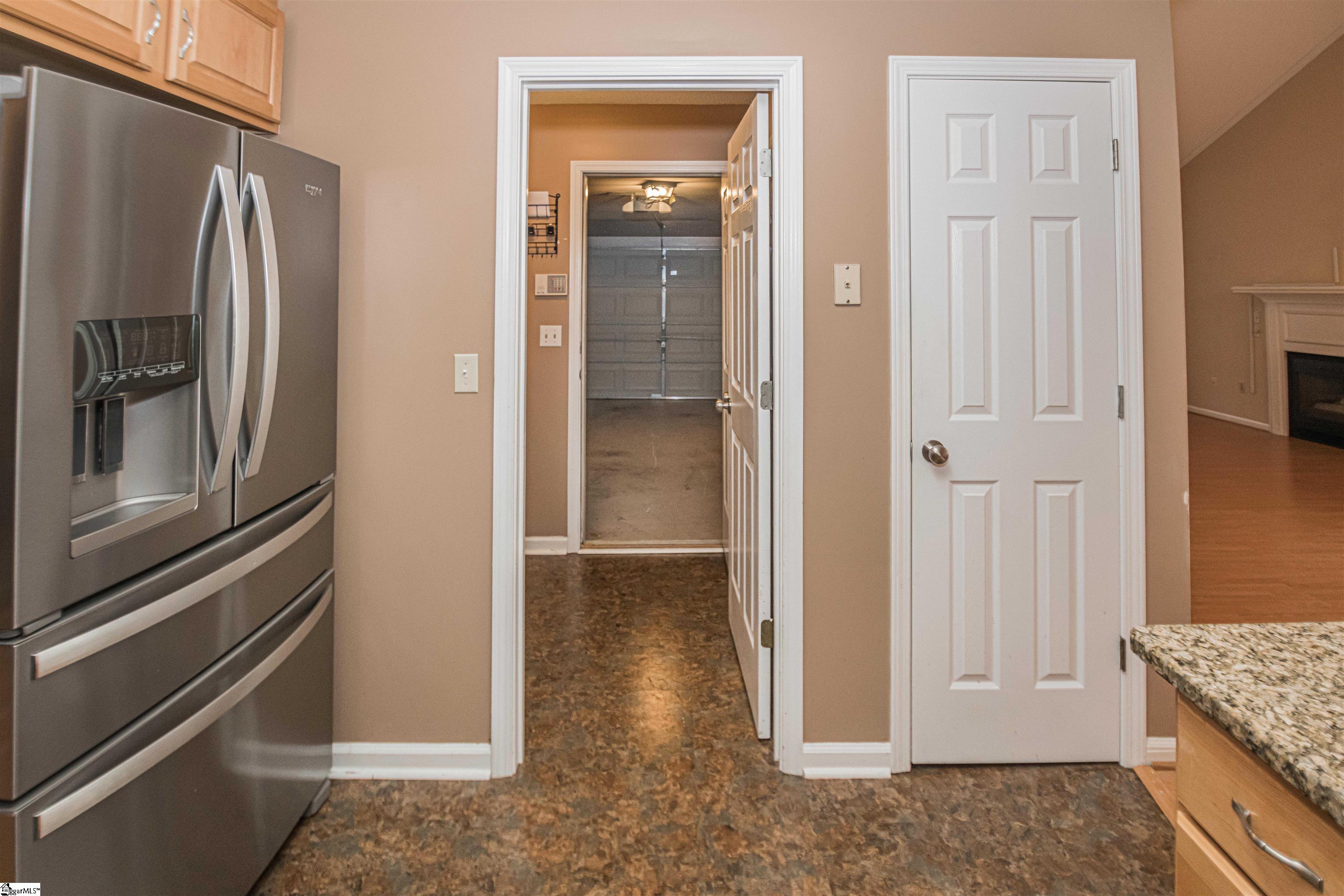 113 Cobblestone Circle Anderson, SC 29621 - Photo 10 of 34 Gallery Image 10