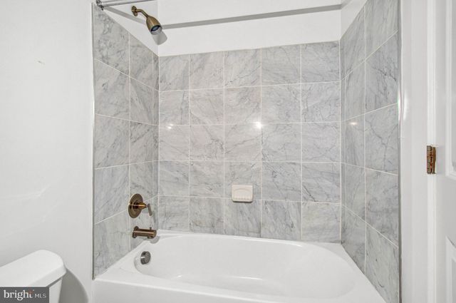 $330,000 | 1907 3rd Street Northwest, Unit 204, Washington, DC 20001