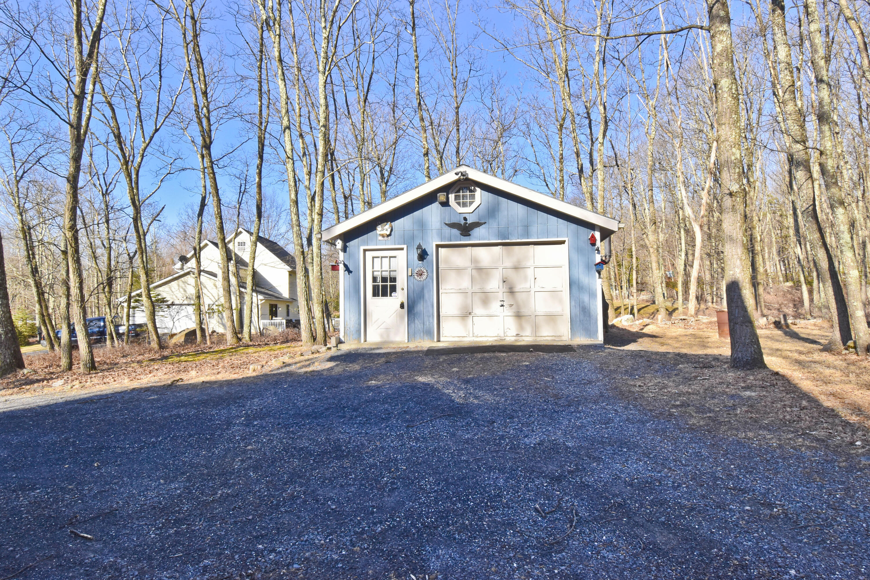 2181 Village Road Effort, PA 18330 - Photo 25 of 35 12 Garage