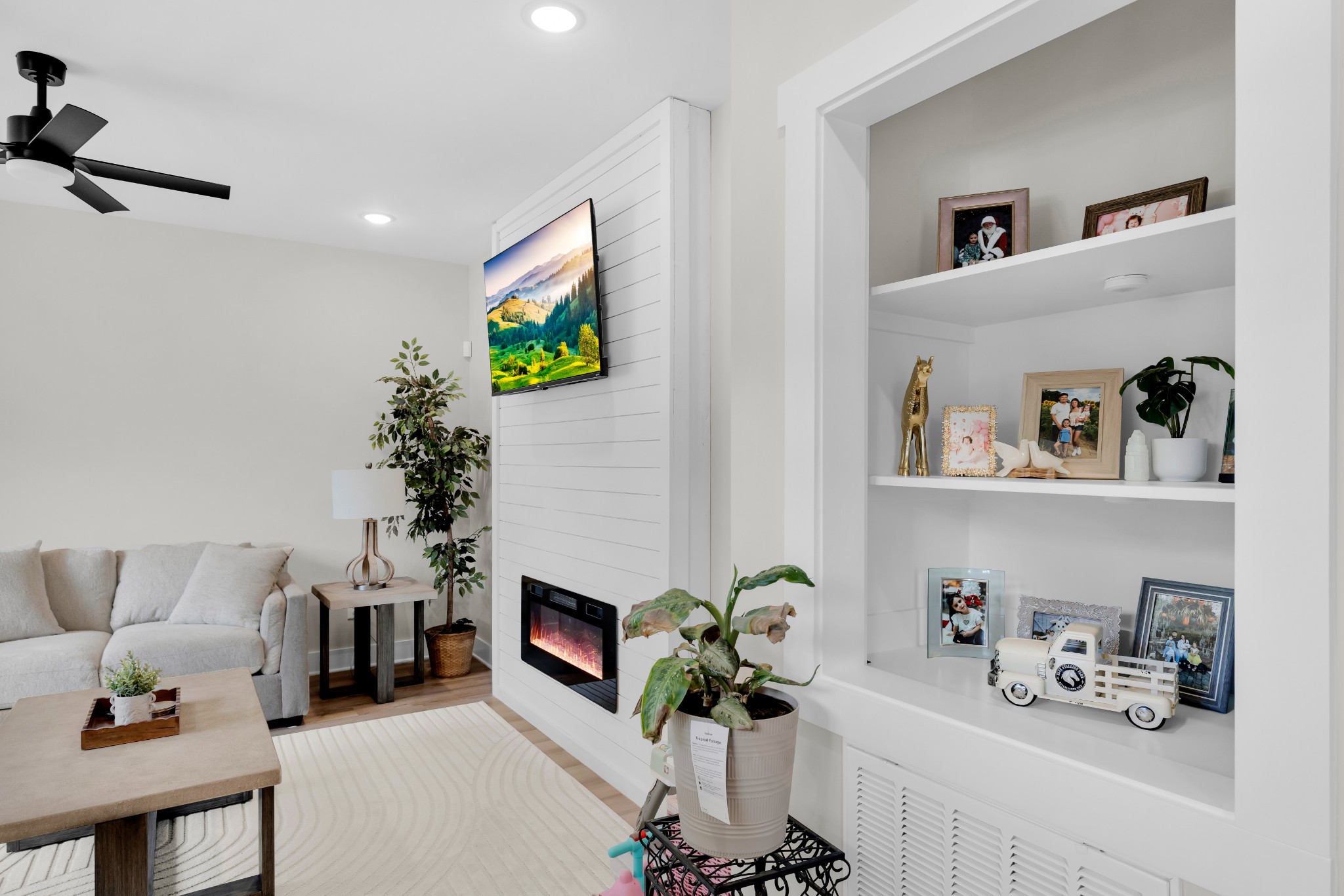 795 19th Avenue West Springfield, TN 37172 - Photo 9 of 23