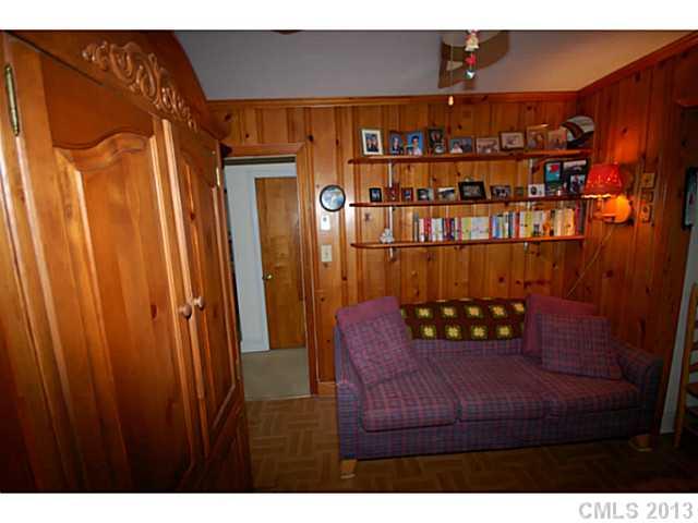 309 Boyce Road Charlotte, NC 28211 - Photo 8 of 16 Gallery Image 8