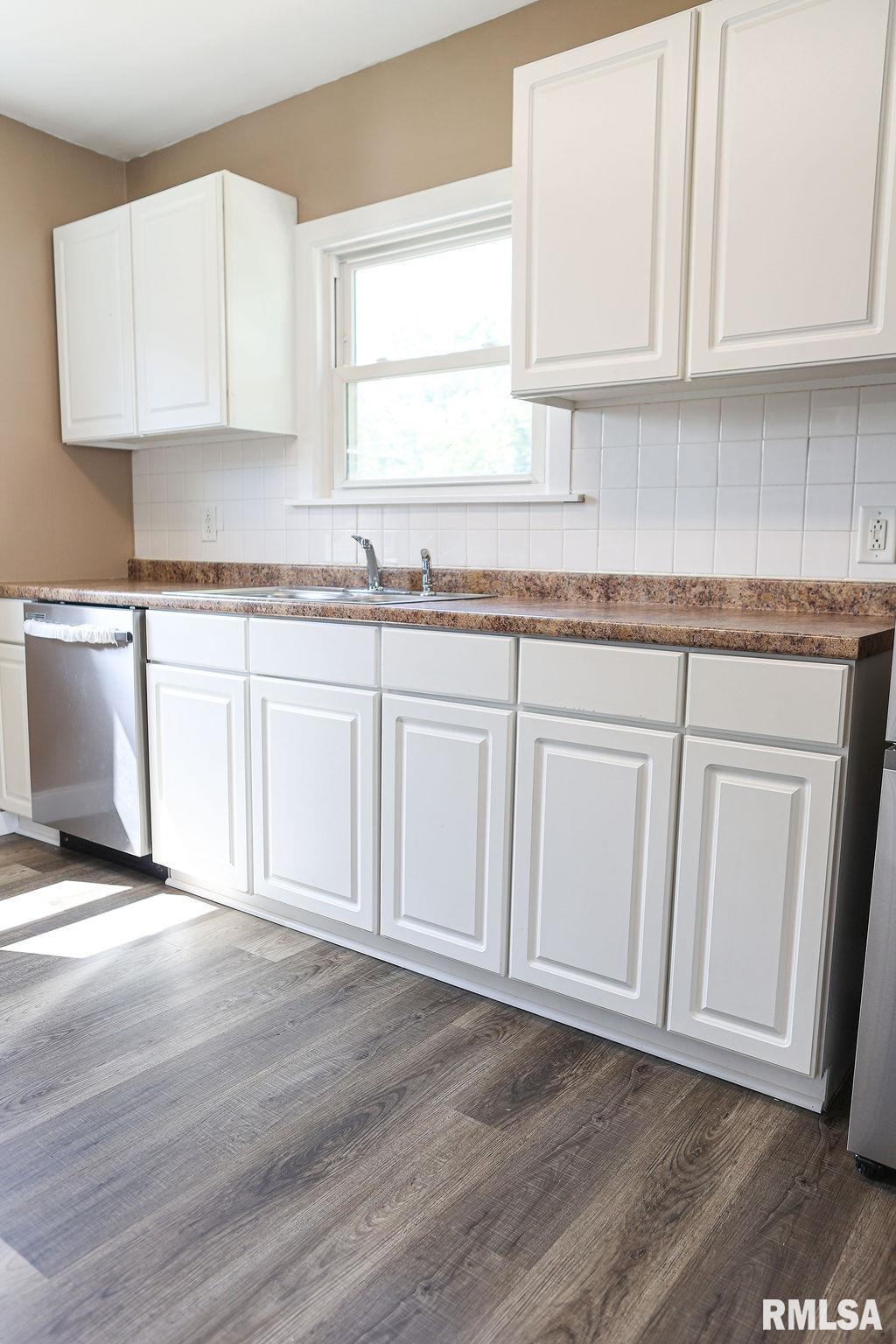 2628 38th Avenue Moline, IL 61265 - Photo 26 of 28