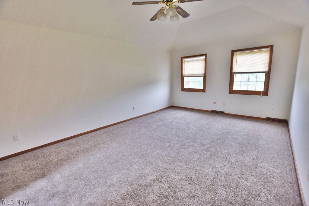 489 Longspur Road Highland Heights, OH 44143 - Photo 13 of 22