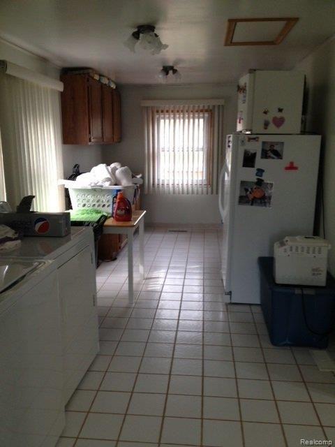 10200 Torrey Road Willis, MI 48191 - Photo 11 of 13 Laundry.jpg