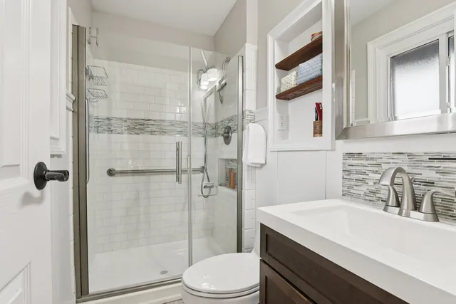 $495,000 | 2608 York Court, Woodridge, IL 60517