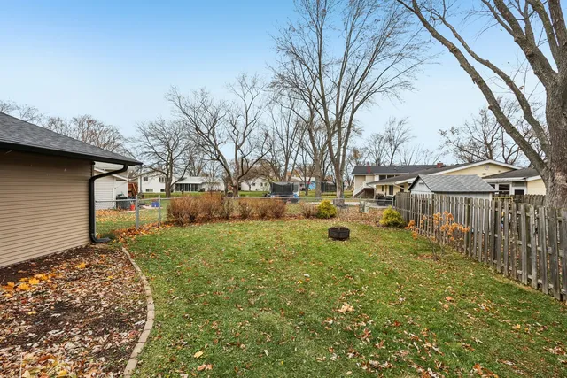 $495,000 | 2608 York Court, Woodridge, IL 60517