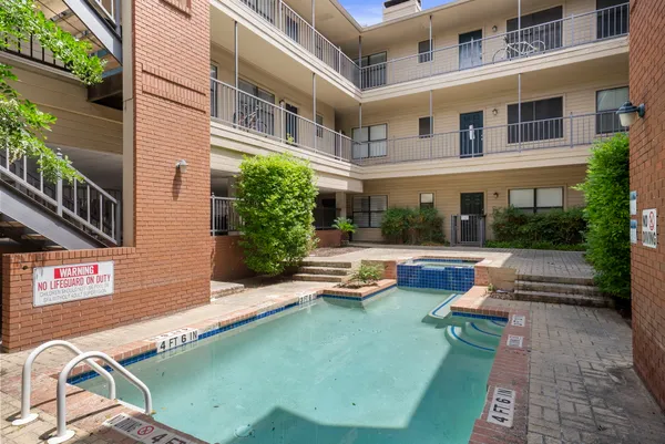 $345,000 | 106 East 30th Street, Unit 303, Austin, TX 78705