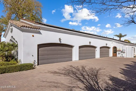 $11,850,000 | 7533 North 70th Street, Paradise Valley, AZ 85253