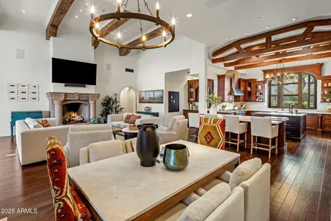 $12,295,000 | 7533 North 70th Street, Paradise Valley, AZ 85253