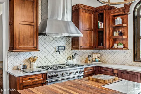 $12,295,000 | 7533 North 70th Street, Paradise Valley, AZ 85253