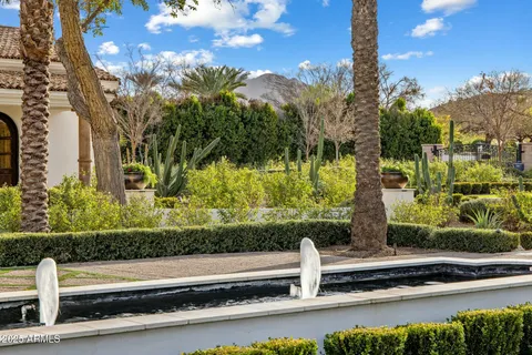 $12,295,000 | 7533 North 70th Street, Paradise Valley, AZ 85253