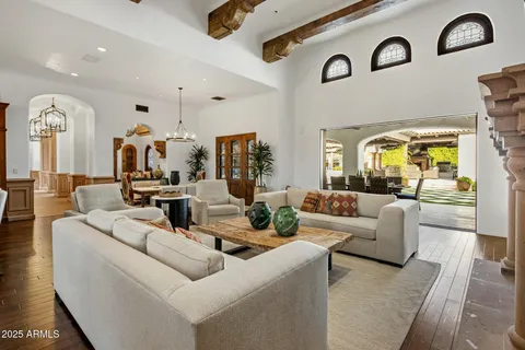 $11,850,000 | 7533 North 70th Street, Paradise Valley, AZ 85253