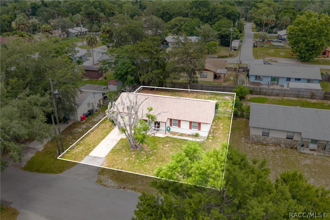 2319 South Tennyson Point Homosassa, FL 34448 - Photo 5 of 33