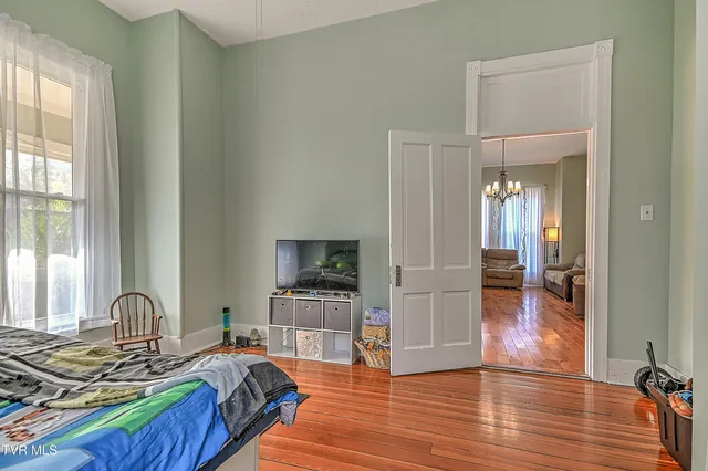 $294,000 | 316 West Jackson Street, Gate City, VA 24251