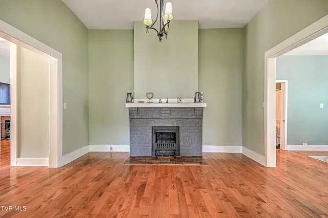 $294,000 | 316 West Jackson Street, Gate City, VA 24251