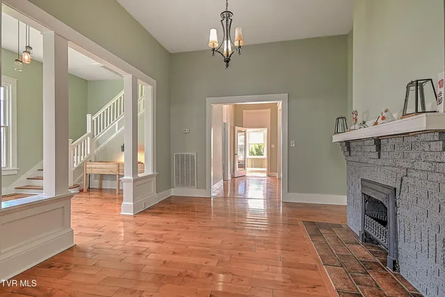 $294,000 | 316 West Jackson Street, Gate City, VA 24251