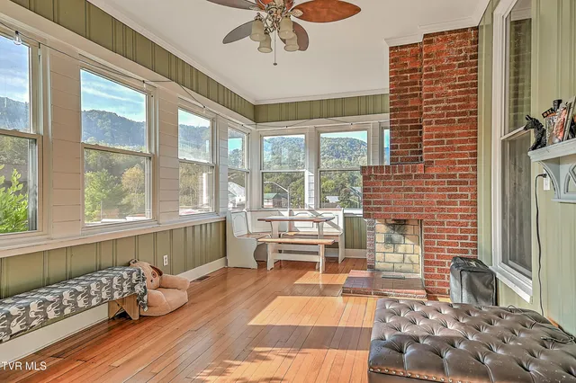 $294,000 | 316 West Jackson Street, Gate City, VA 24251