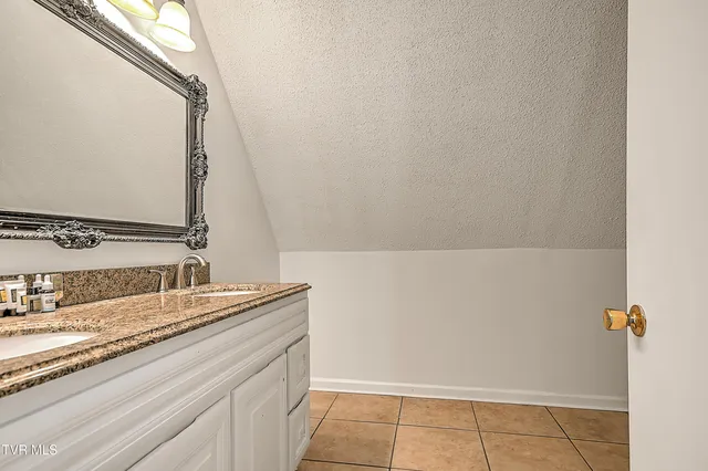 $294,000 | 316 West Jackson Street, Gate City, VA 24251