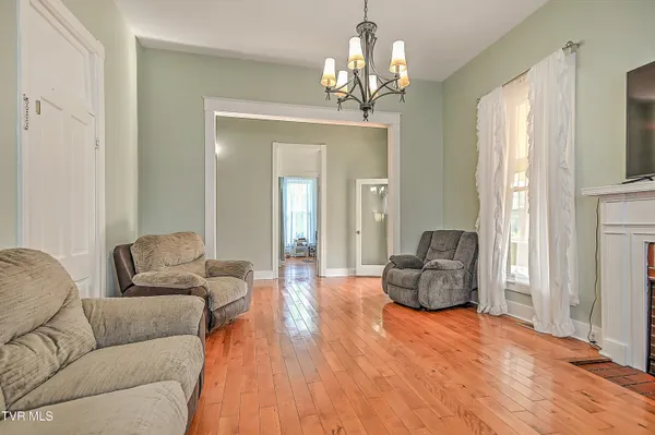 $293,000 | 316 West Jackson Street, Gate City, VA 24251